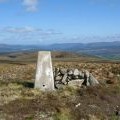 Trig point on Breac-Bheinn